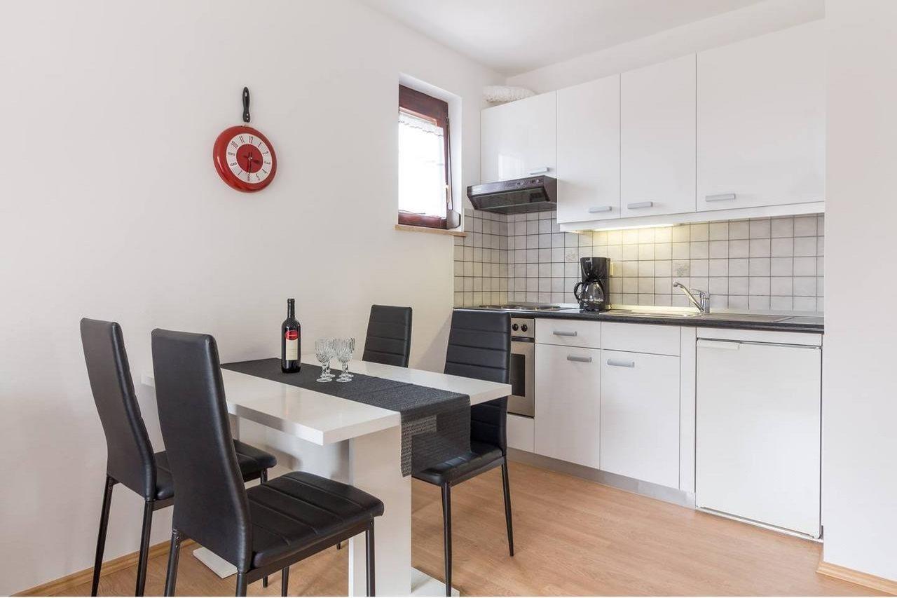 Bagi Apartments & Rooms Pula Exterior photo