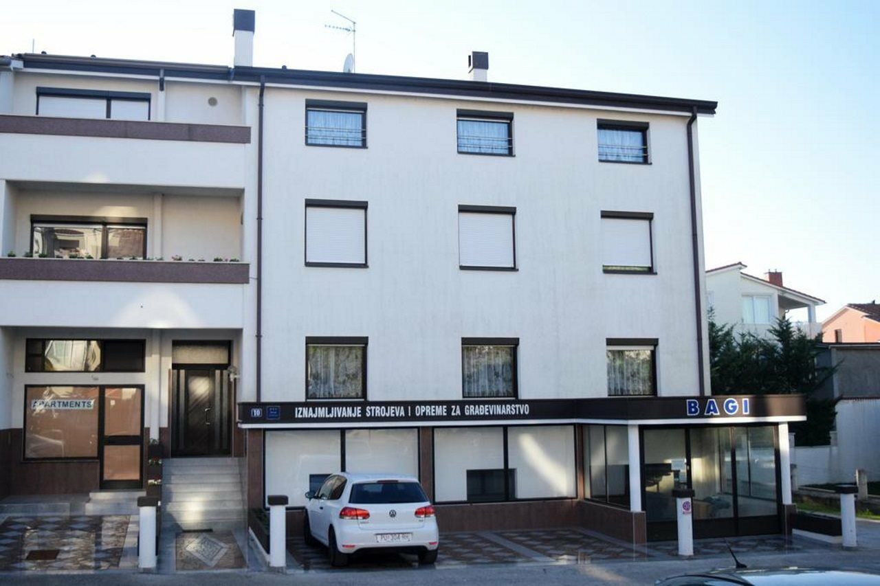 Bagi Apartments & Rooms Pula Exterior photo