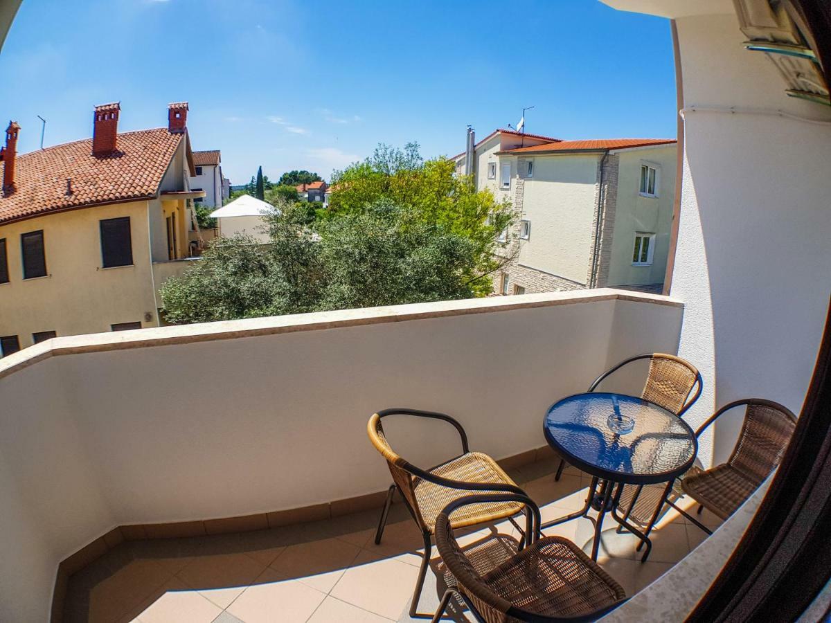 Bagi Apartments & Rooms Pula Exterior photo