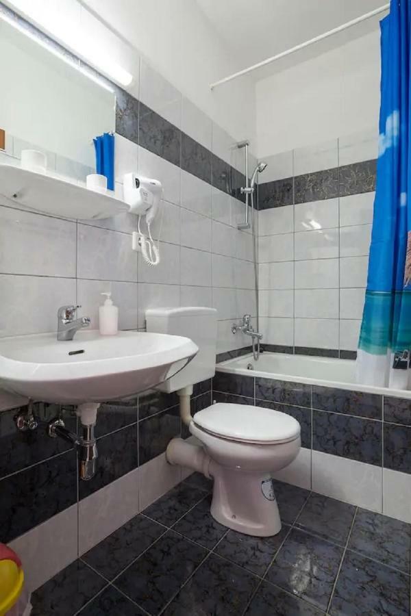 Bagi Apartments & Rooms Pula Exterior photo